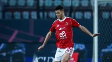 تحرك مفاجئ.. تفتتح إدارة الأهلي باب العروض لتسويق المدافع المغربي أشرف داري